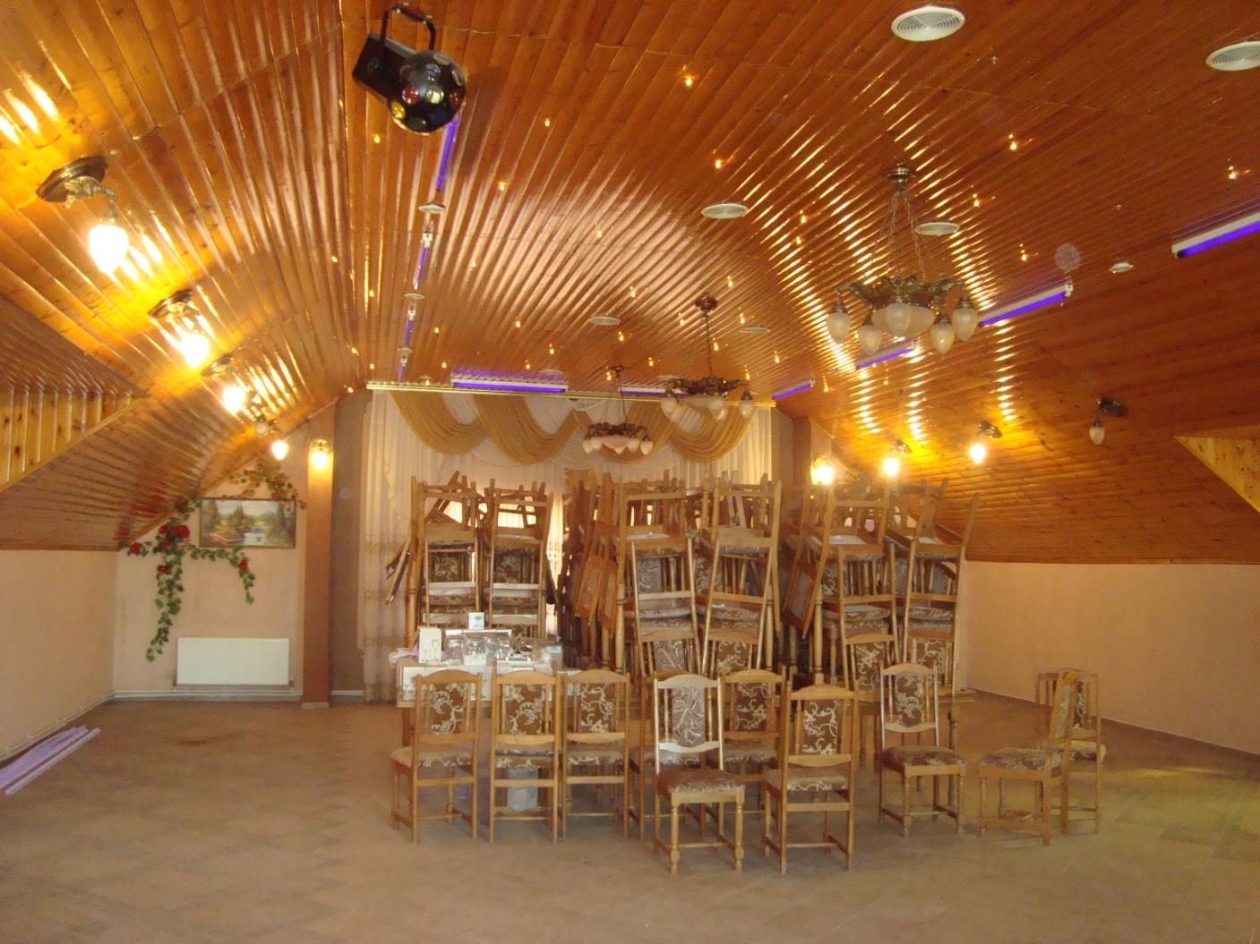 COMPLEX AGRO-INDUSTRIAL-COMERCIAL ŞI TERENUL AFERENT SITUAT ÎN OR. NISPORENI, STR. ALEXANDRU CEL BUN, NR.16 Complexul este amplasat în or