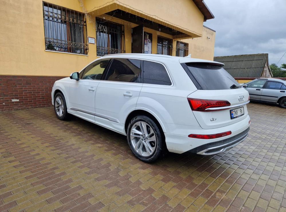 Transportul auto – AUDI Q7, a.p