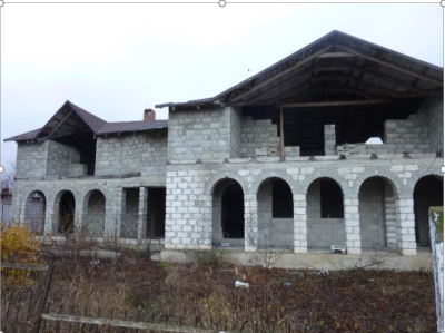 Casa De Locuit