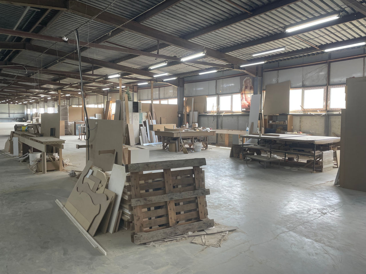 Complex Industrial In Zona Economica Libera Str. Muncesti 801